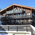 Village, 4 Pers - 32m² - Pied Des Pistes - Fr-1-575-254 Apartament